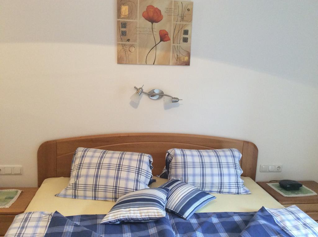 Haus Eder Burgi Nikolsdorf Quarto foto